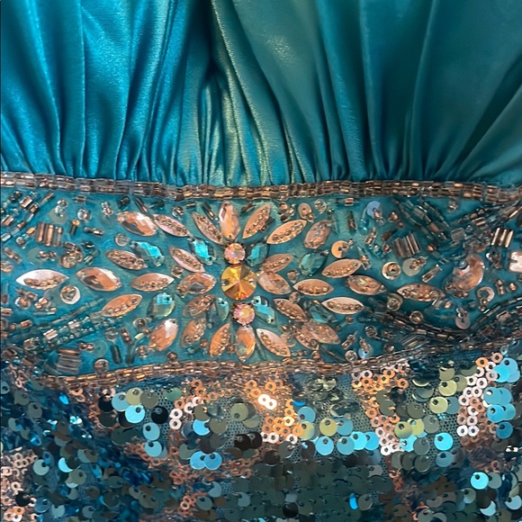 Riva Designs Turquoise Sequin Prom Dress - Picture 5 of 6